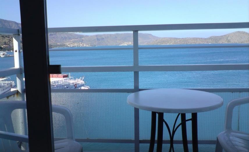 Aristea Hotel Элунда Экстерьер фото