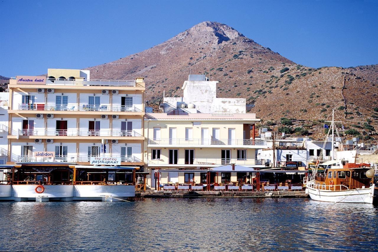 Aristea Hotel Элунда Экстерьер фото